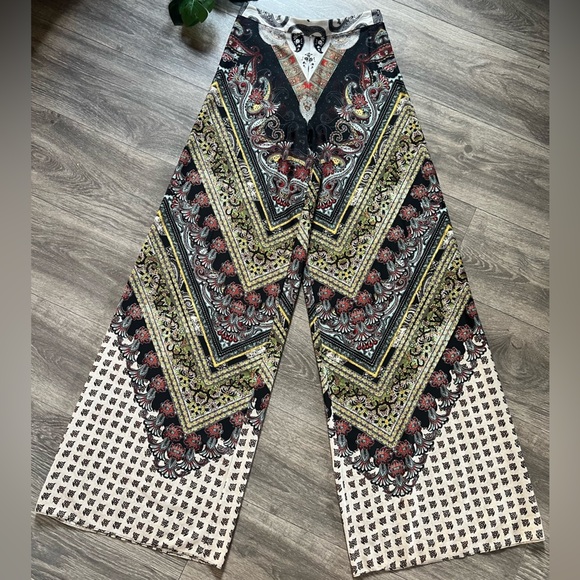 ALICE & OLIVA ELINOR chevron paisley wide leg pants size 2 - Picture 4 of 11